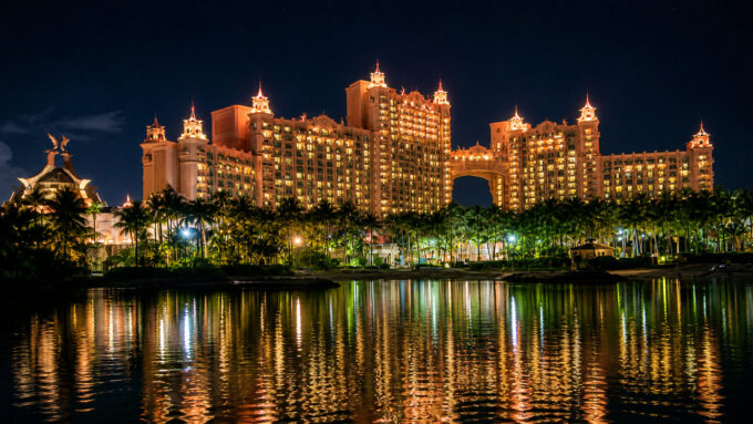 Paradise Island Instagram Spots: The Best Photos at Atlantis Resort