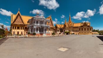 10 Best Instagrammable Places in Phnom Penh (Expert Photo Guide)
